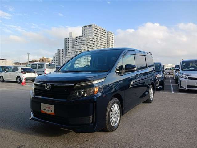 ヴォクシー1.8 ハイブリッド X