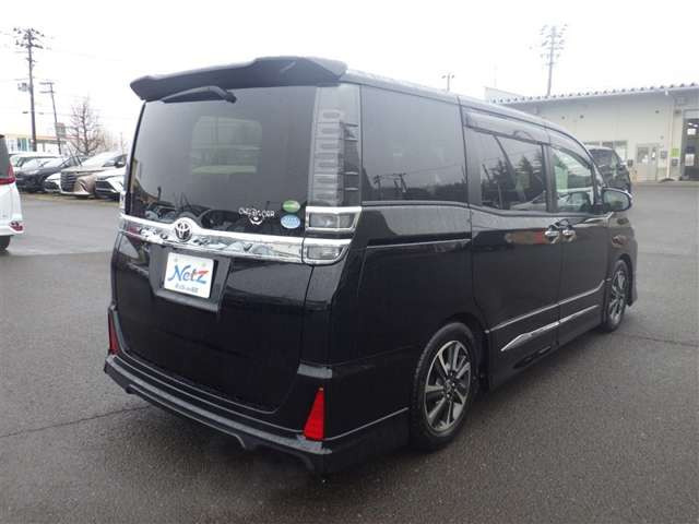 ヴォクシー2.0 ZS 煌