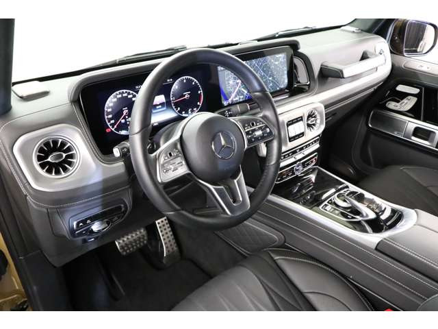 ���I���ꂽ�f�ނƐ��k�Ȏd���Ă��A������Ԃ�^�̃��O�W���A���[�֏��؂��܂��B