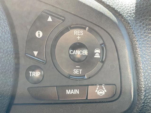 �y�A�_�v�e�B�u�N���[�Y�R���g���[���z�������H�ł̒��������s���y��!!�����ő��x��ۂN���[�Y�R���g���[�����A�Փˌy���V�X�e���ƘA�g���A�O���̎ԗ������m���ĎԊԂ�ۂ悤�ɑ��x���߂��Ă���܂�!!