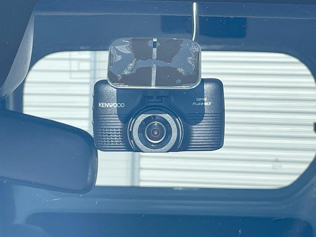 �y�h���C�u���R�[�_�[�z�h���C�u���R�[�_�[����!���s���͂������A������^�]�⎖�̂ɑ��������ہA�f���ŋL�^���A����̃��X�N�ɔ����܂��B���L�^�pSD�J�[�h�͂��q�l�����g�ł��������������K�v������܂��B