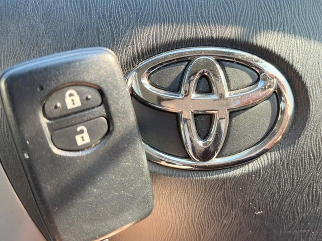 �y�L�[���X�z�������ꂽ�ꏊ����ł��{�^����Ńh�A�̊J���E�{�����ł���̂łƂ��Ă��֗�!�h�A�̌�������ɏ������邱�Ƃ�����܂����