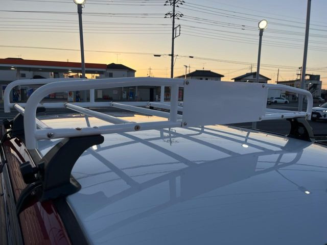 �y���[�t���b�N�z�O�ς��������Ȉ�ۂɂ��ASUV�炵�������������b�N�t��!�������ύڂ��\�ł��̂ŁA�L�����v��A�E�g�h�A�A�e��X�|�[�c�ȂǃA�N�e�B�u�Ȏg�p�ɂ��҂�����ł��B