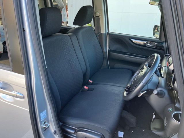 �^�]�ȃV�[�g���͎g�p�������Ȃ��A�ǍD�ȏ�ԂƂȂ��Ă��܂��B���J�Ɏg���Ă������Ƃ��悭�킩��܂��ˁB