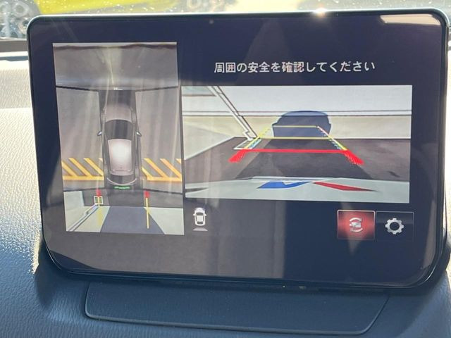 �y360&deg;�r���[���j�^�[�z��p�̃J�����ɂ��A�ォ�猩���낵���悤�Ȏ��_��360�x�N���}�̎��͂��m�F���邱�Ƃ��ł��܂������p�������m�F���₷���A�����ꏊ�ł̐؂�Ԃ��⒓�Ԃ��X���[�Y�ɍs���܂��B