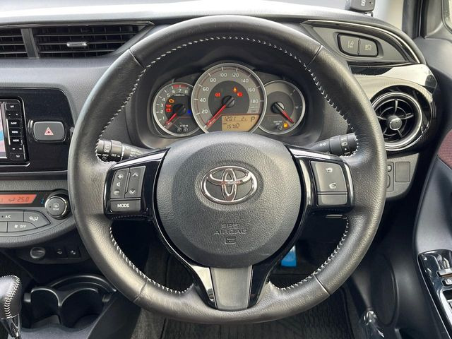 �y�����v�����X�e�A�����O�z�㎿�Ȋv���g�p���邱�ƂŁA��ɂ����������݂ƂĂ��^�]���₷���n���h���ł���