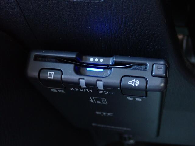 ETC���ڂł��B�L�����H�̗������Œ�Ԃ��鎖�Ȃ��X���[�Y�ɒʉ߂ł��܂��B