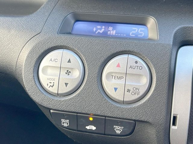 �y�I�[�g�G�A�R���z��x���D�݂̉��x�ɐݒ肷��΁A�ԓ��̉��x�����m�����ʂ≷�x�������Œ����B����&hellip;����&hellip;�Ɖ��x���X�C�b�`���������K�v�͂���܂���B���K�Ȏԓ���Ԃɂ͕K�{�̋@�\�ł��ˁ�