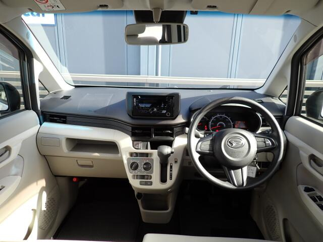 �C���p�l�摜�ɂȂ�܂��B�ԓ��͐��Ǝ҂ɂĎ����N���[�j���O�{�H�ς݂Ȃ̂ŁA��ϐ����ł��B