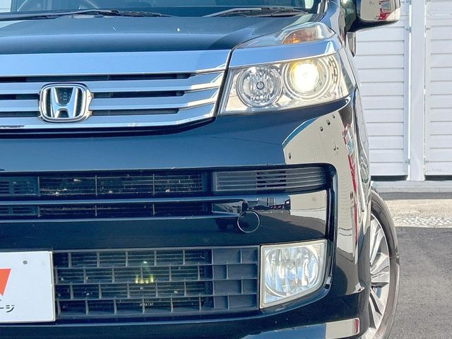 �yHID�w�b�h���C�g�z���ɖ��邭�O�����Ƃ炵�Ă����̂ŁA���V����Ԃ̑��s�������E�ǍD�ň��S���Ă���肢�������܂��B