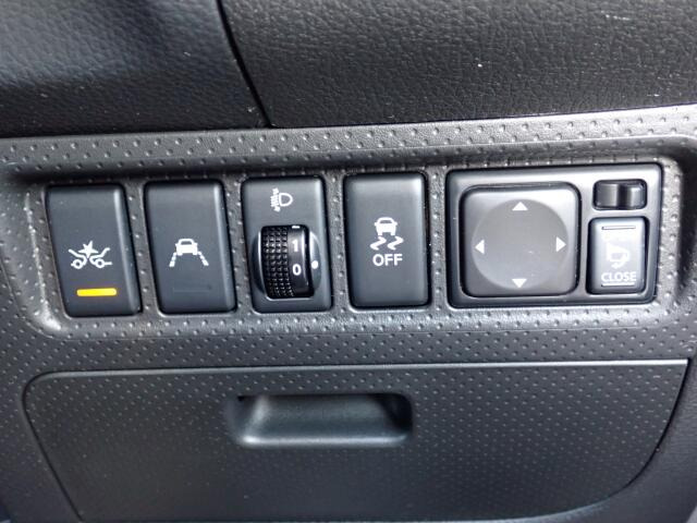 �����h�~�@�\�A�Փˉ���y���u���[�L�t���ŁA�����S�Ƀh���C�u�����y���݂��������܂���