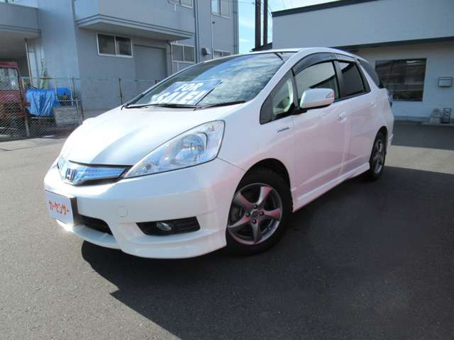 フィットシャトルハイブリッド1.3 スマートセレクション