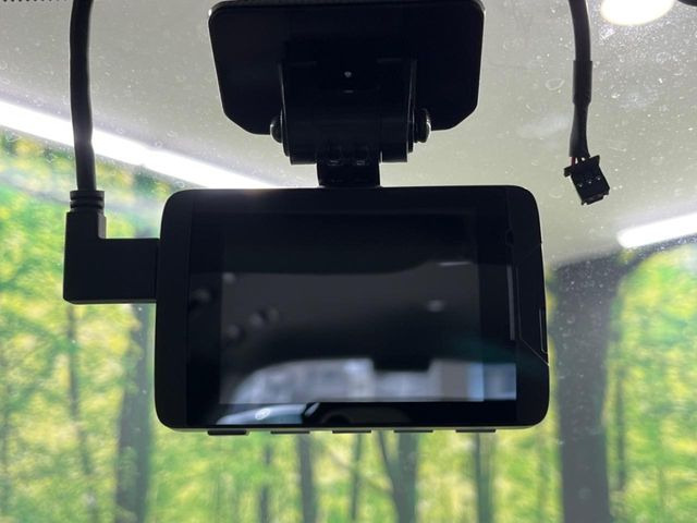 �y�h���C�u���R�[�_�[�z�h���C�u���R�[�_�[����!���s���͂������A������^�]�⎖�̂ɑ��������ہA�f���ŋL�^���A����̃��X�N�ɔ����܂��B���L�^�pSD�J�[�h�͂��q�l�����g�ł��������������K�v������܂��B