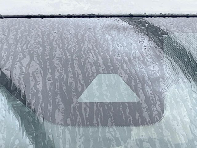 �y��s�Ԕ��i���m�点�z�M���҂���a�؎��ɁA�O�̃N���}�����i�������ƂɋC�Â�����납��N���N�V������炳�ꂽ���Ƃ���܂���?���̃N���}�Ȃ炨�m�点�@�\�t���ň��S�ł�!