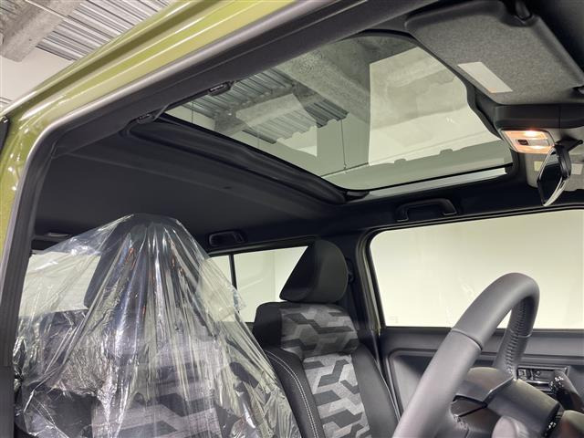 タフトG ダーククロム ベンチャー