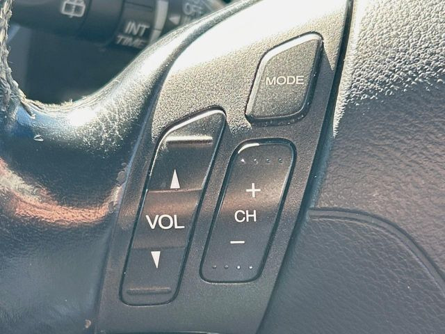 �y�X�e�A�����O�X�C�b�`�z�^�]���A�O������ڐ������炷���ƂȂ��A�I�[�f�B�I���̑��삪�\�ȕ֗��@�\!���S&���K�ȃh���C�u�����o���Ă���܂���