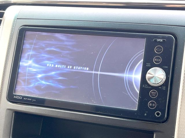 �y�����i�r�z�l�C�̏����i�r�𑕔����Ă���܂��B�i�r�̎g���₷���͂������A�I�[�f�B�I�@�\���[��!�L�����v�◷�s�͂������A�ʋ΂┃�����ȂǕ��i�̃h���C�u���y�����Ȃ�͂���