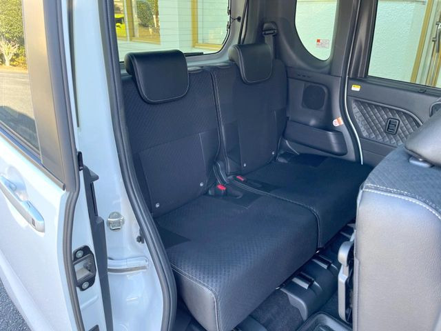 �L�X�Ƃ���2��ڃV�[�g�͋��Z���������A���S�n�����K!�F�B��Ƒ��Ƃ̂��o�����ɂ҂�����ł��B�x�r�[�V�[�g��`���C���h�V�[�g�g�p�������K�ɂ��߂�������������\���ȋ�Ԃ��m�ۂ��Ă��܂��B