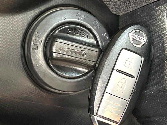 �y�C���e���W�F���g�L�[�z�J�o����|�P�b�g�ɓ��ꂽ�܂܂ł��h�A�̎{���E�������\�ȃX�}�[�g�L�[�𑕔��B�G���W���̃I���E�I�t�����J�M�����o���K�v����������Ƃ��Ă��֗��ł���