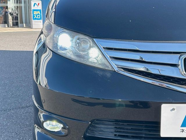 �yHID�w�b�h���C�g�z���ɖ��邭�O�����Ƃ炵�Ă����̂ŁA���V����Ԃ̑��s�������E�ǍD�ň��S���Ă���肢�������܂��B