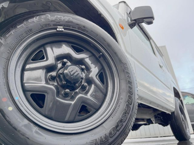 �y�����X�`�[���z�C�[���z�l�N�X�e�[�W�ł́w�ЊO�A���~�z�C�[���x���D�]������!�L���u�����h���炨�l�ł��ȃA���~�܂ŕ��L������Ēv���܂���X�^�b�h���X�^�C������舵���Ă���܂��̂ł��C��������!