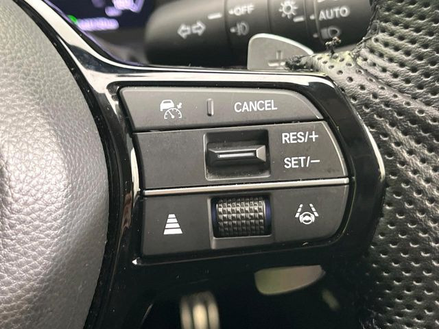 �y�A�_�v�e�B�u�N���[�Y�R���g���[���z�������H�ł̒��������s���y��!!�����ő��x��ۂN���[�Y�R���g���[�����A�Փˌy���V�X�e���ƘA�g���A�O���̎ԗ������m���ĎԊԂ�ۂ悤�ɑ��x���߂��Ă���܂�!!