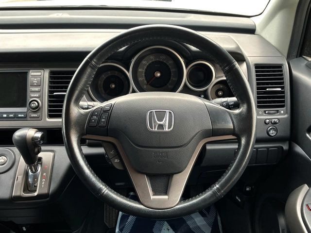 �������̊v�����n���h���ł��􍂋����̂��錩���ڂɁA�n���h�����O�̑����A����₷���������ł���