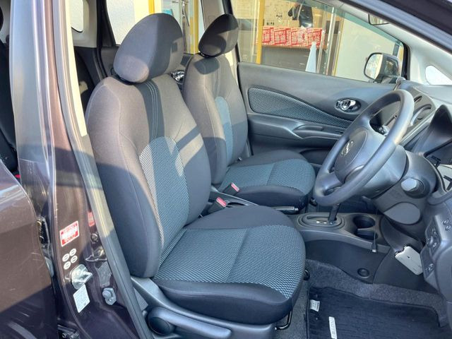 �^�]�ȃV�[�g���͎g�p�������Ȃ��A�ǍD�ȏ�ԂƂȂ��Ă��܂��B���J�Ɏg���Ă������Ƃ��悭�킩��܂��ˁB