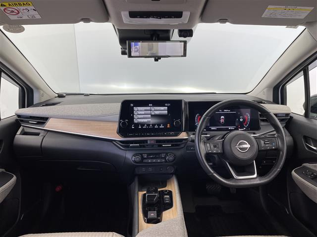 ノートオーラ1.2 G レザーエディション