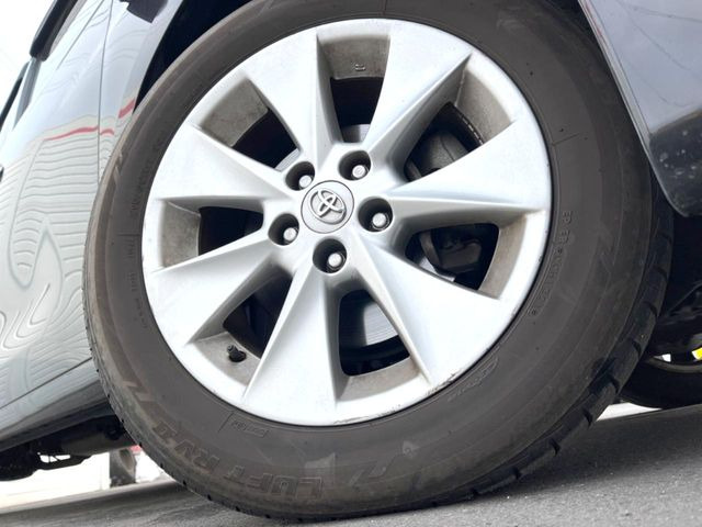 �y����17�C���`�A���~�z�C�[���z�O�ςɃ}�b�`���������A���~�z�C�[���𑕒����Ă���܂��B�e��ЊO�A���~�z�C�[����A�X�^�b�h���X�^�C�����戵�����Ă���܂��B���񂲑��k����������