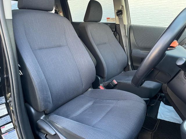 �^�]�ȃV�[�g���͎g�p�������Ȃ��A�ǍD�ȏ�ԂƂȂ��Ă��܂��B���J�Ɏg���Ă������Ƃ��悭�킩��܂��ˁB