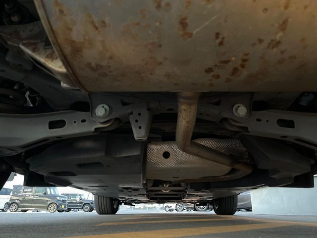 ����肪���ꂢ�Ȃ����ɁA�h�K���H�̎{�H���I�X�X���B�~��n��͂������A���ݕ��ɂ��Z���̕���A��Ń}�����E�E�B���^�[�X�|�[�c���������ɂ��D�]���������Ă���܂��B