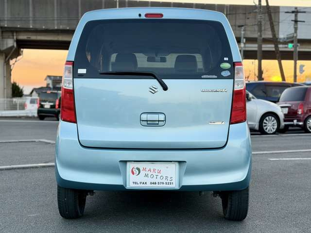 ���������ԑ����W�����ł�!���̋@��ɐ��񂲗��X������!