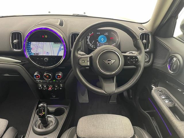 ミニクロスオーバークーパー D