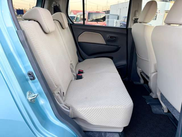 ���X�͍s�c�����R���̊��ˌ����_�̋߂��ɓX�܂��������܂��B���Ԃł��A�N�Z�X���₷���ꏊ�Ɍ�����܂��B�d�Ԃł��z���̍ۂ��Ŋ���JR���������w�܂ł��}���ɎQ��܂��B���C�y�ɂ��₢���킹������!