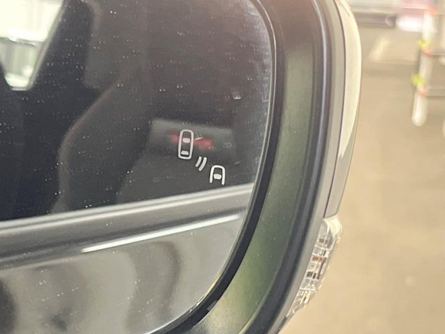 �y�u���C���h�X�|�b�g���j�^�[�z���s���A�h�A�~���[�̎��p�ɂȂ�₷���ӏ��Ɍ㑱�Ԃ��ڋ߂���ƃT�C�h�~���[�̃����Y�Ɍx����\��!�h���C�o�[�ɒ��ӊ��N�����Ă���܂��B