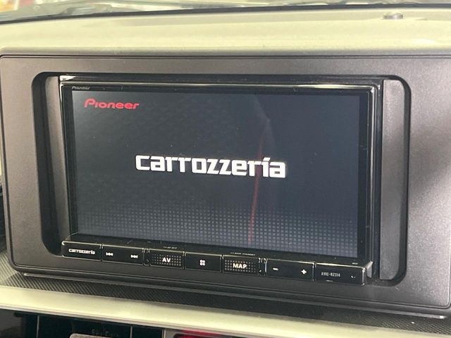 【ナビゲーション】使いやすいナビで目的地までしっかり案内してくれます。各種オーディオ再生機能も充実しており、お車の運転がさらに楽しくなります!!