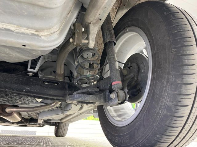 安心の最長10年・走行無制限保証(有償)をご用意。保証内容も充実はもちろん、無料点検&オイル交換や、年中無休の全国・24時間ロードサービスも付帯されておりますのでご安心下さい。