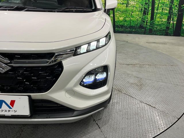 �yLED�w�b�h���C�g�z���V����ԑ��s�����ǍD�Ȏ��E���m�ۂ����S���ĉ^�]�ł��鍂�P�xLED�w�b�h���C�g�𑕔�!�_�����x�������A����d�͂��}�����Ă��܂��B