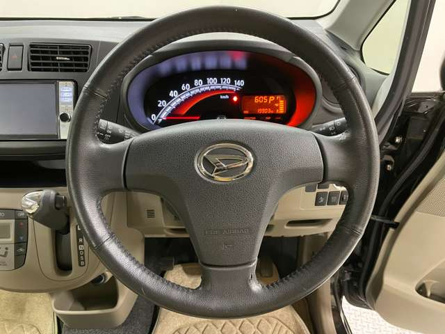 �^�]�Ȏ���ɑ傫�ȏ��A����A�ւ���ȂǂȂ��ǎ��ȏ�Ԃł�!