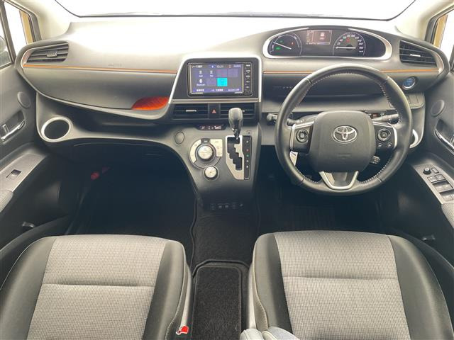 シエンタハイブリッド 1.5 ファンベース G