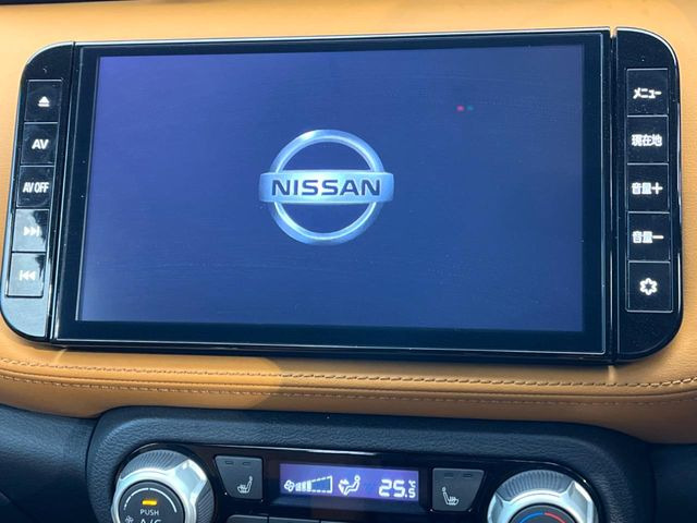 �y����9�^�i�r�z�l�C�̏����i�r�𑕔��B�I�[�f�B�I�@�\���[�����Ă���ABluetooth�ڑ�����΂������̃X�}�z��MP3�v���C���[�̉��y���Đ��\!�����̉^�]������Ɋy�����Ȃ�܂�!!