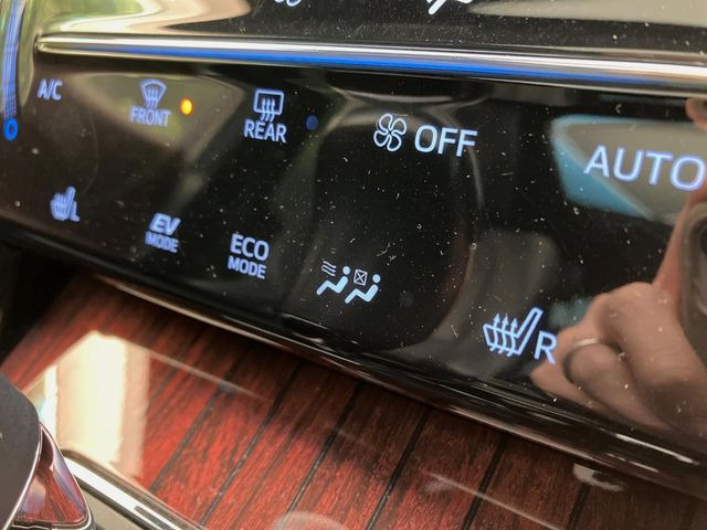 �y�V�[�g�q�[�^�[�z�������ɏd�󂷂�V�[�g�q�[�^�[!�G�A�R����葁�����܂��Ă����̂Ŋ�����̐l�����S�ł��ˁ�G�A�R���̉����͊������邩����A�Ƃ������ɂ����������߂ł��B