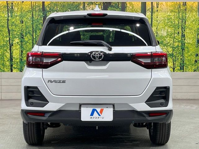 安心の最長10年・走行無制限保証(有償)をご用意。保証内容も充実はもちろん、無料点検&オイル交換や、年中無休の全国・24時間ロードサービスも付帯されておりますのでご安心下さい。