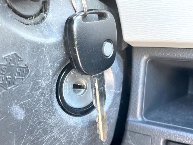 �y�L�[���X�z�������ꂽ�ꏊ����ł��{�^����Ńh�A�̊J���E�{�����ł���̂łƂ��Ă��֗�!�h�A�̌�������ɏ������邱�Ƃ�����܂����