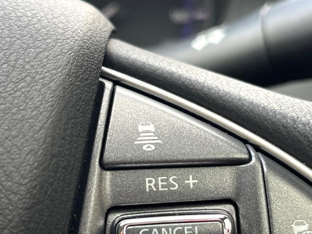 �y�C���e���W�F���g�N���[�Y�R���g���[���z�������H�ł̒��������s���y��!�����ő��x��ۂN���[�Y�R���g���[�����A�Փˌy���V�X�e���ƘA�g���A�O���̎ԗ������m���ĎԊԂ�ۂ悤�ɑ��x���߂��Ă���܂�!!