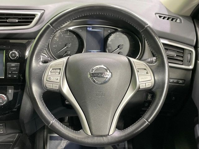 �y�����v�����X�e�A�����O�z�㎿�Ȋv���g�p���邱�ƂŁA��ɂ����������݂ƂĂ��^�]���₷���n���h���ł���