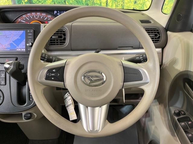 �y�X�e�A�����O�X�C�b�`�z�^�]���A�O������ڐ������炷���ƂȂ��A�I�[�f�B�I���̑��삪�\�ȕ֗��@�\!���S&���K�ȃh���C�u�����o���Ă���܂���