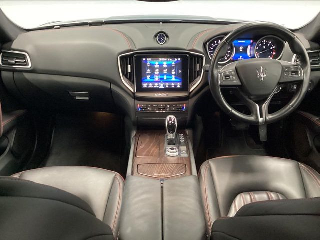 �A���ԃO���[�v���݌ɐ���2,000��!�S���̌n��X���烁�[�J�[�E�Ԏ��킸���Љ�o����̂ŁA���Ȃ��Ƀs�b�^���̂��Ԃ�������͂��ł���܂��͂��₢���킹��������