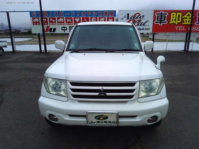 パジェロイオ2.0 ZR 4WD